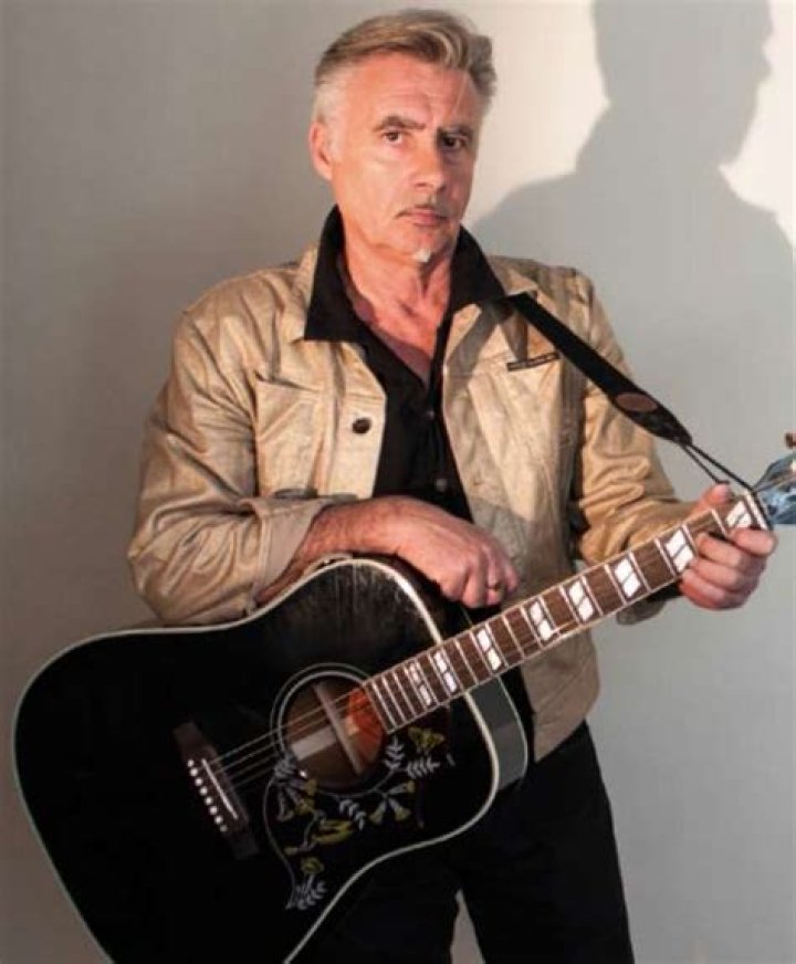 Glen Matlock Net Worth, Age, Height, Bio, Birthday, Wiki!