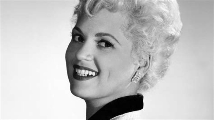 Judy Holliday Net Worth, Age, Height, Bio, Birthday, Wiki!