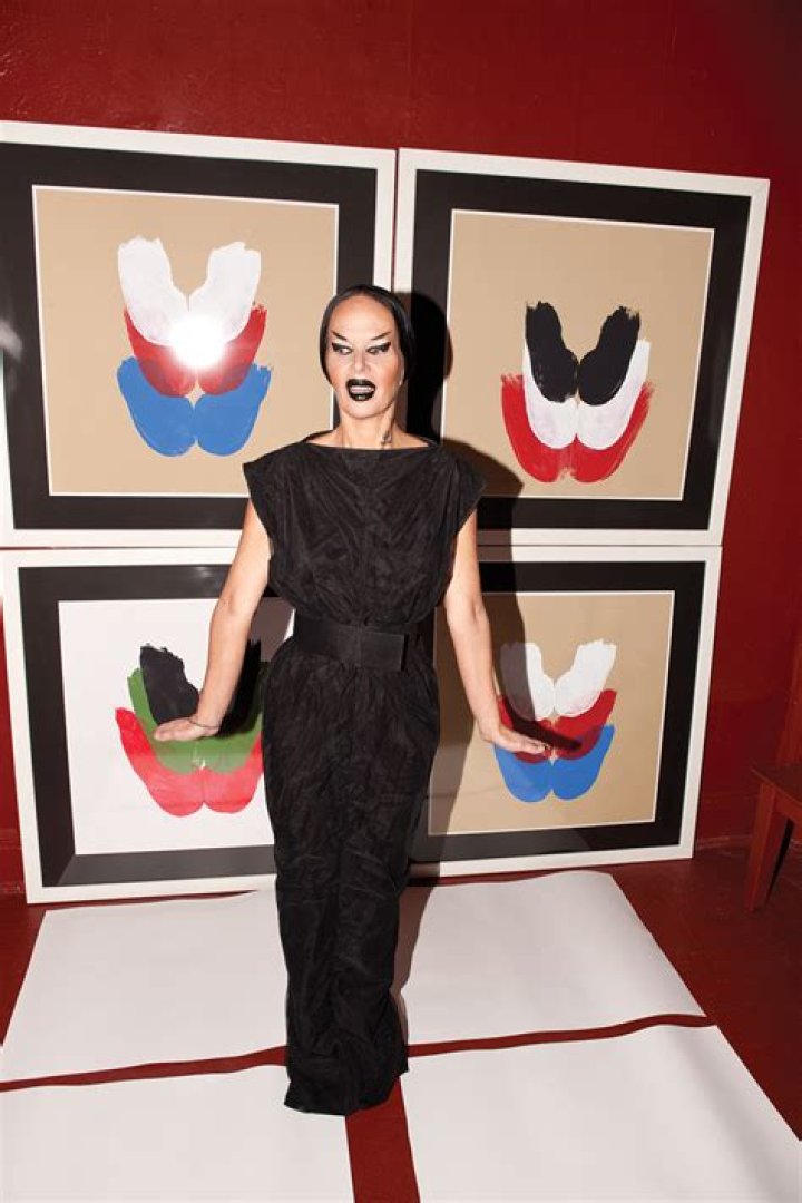 Kembra Pfahler Net Worth, Age, Height, Bio, Birthday, Wiki!