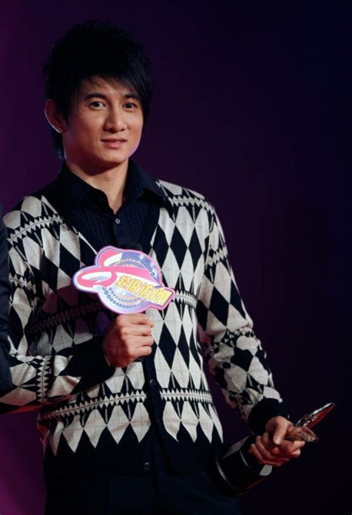 Nicky Wu - Net Worth, Age, Height, Birthday, Bio, Wiki!